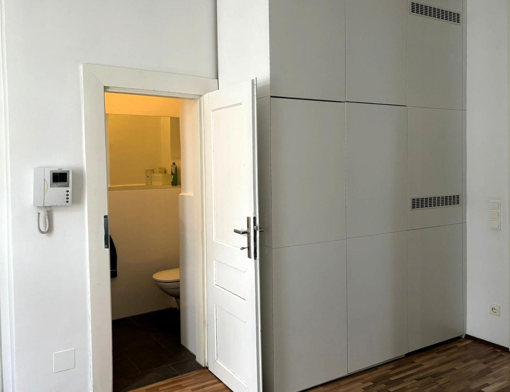 Casa Nostra - Sonnige Wohnung Direkt Am Augarten فيينا المظهر الخارجي الصورة